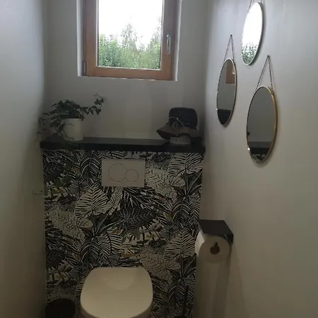 לינה וארוחת בוקר La Pause 3*