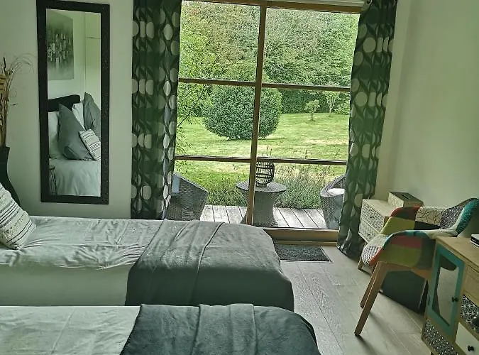 לינה וארוחת בוקר La Pause