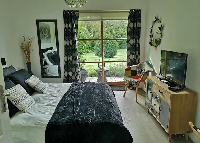 La Pause 3* Surville (Calvados)